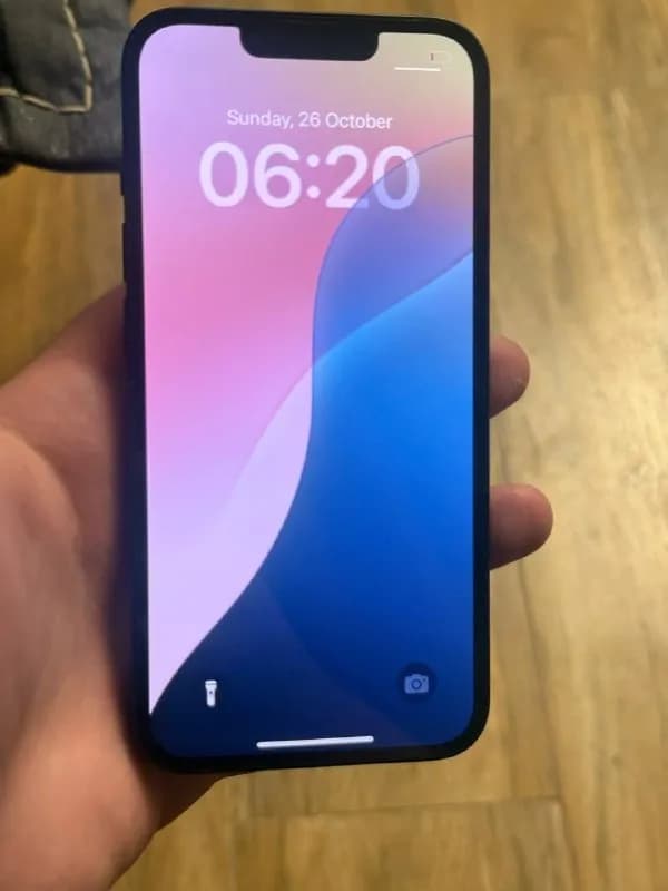 Iphone 14 — Батуми — 400 ₾
