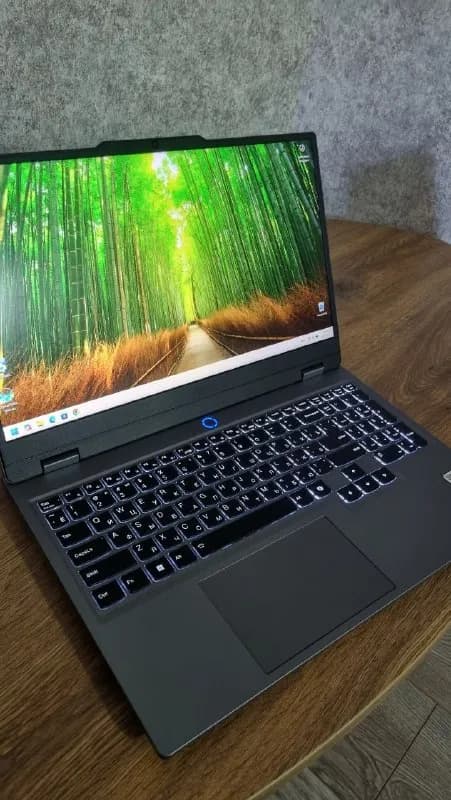 Lenovo LOQ 15IAX9, еще на гарантии, в магазине цена 2600, я продаю за 1950лари. Пробег всего 63 дня — Батуми — 1,950 ₾