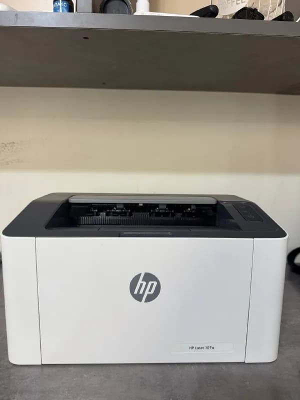 1. Лазерный принтер HP Laser 107w — Батуми — 230 ₾