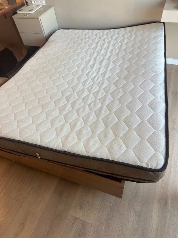 150 на 200 см — Батуми — 22 150 ₾