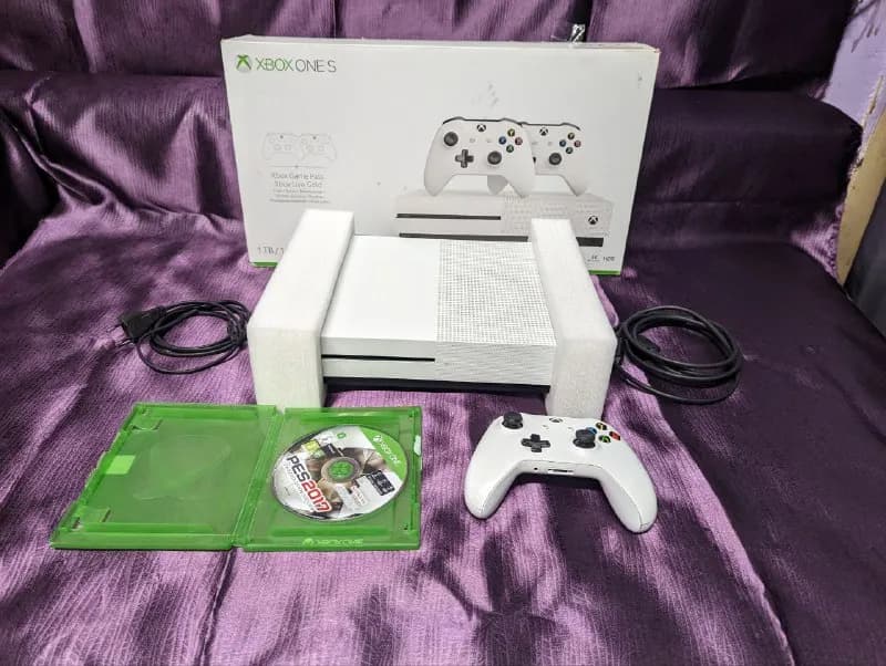 Xbox One S 1TB — Тбилиси — 450 ₾