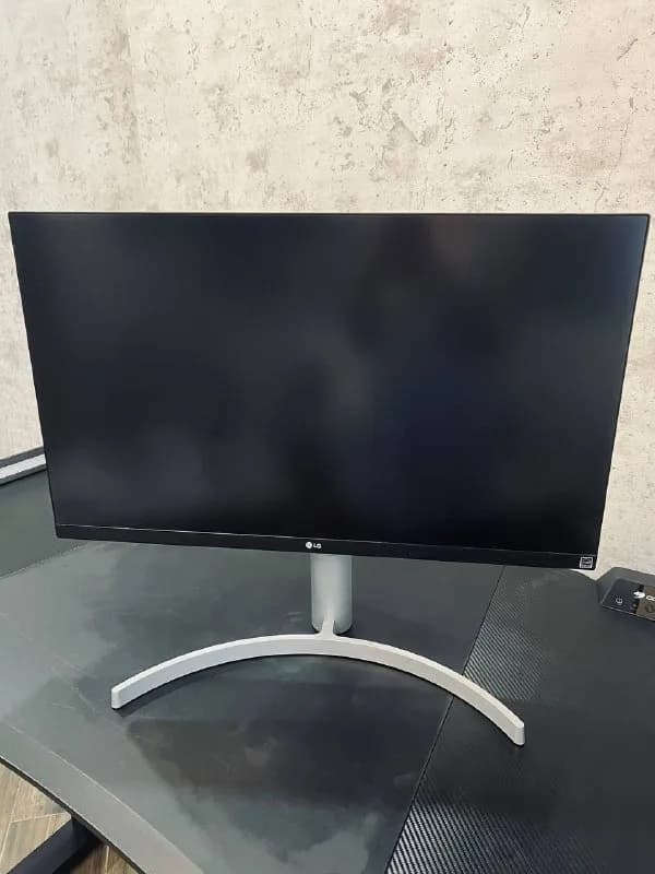 4K-монитор LG 27UL650-W (27 дюймов). — Батуми — 390 ₾