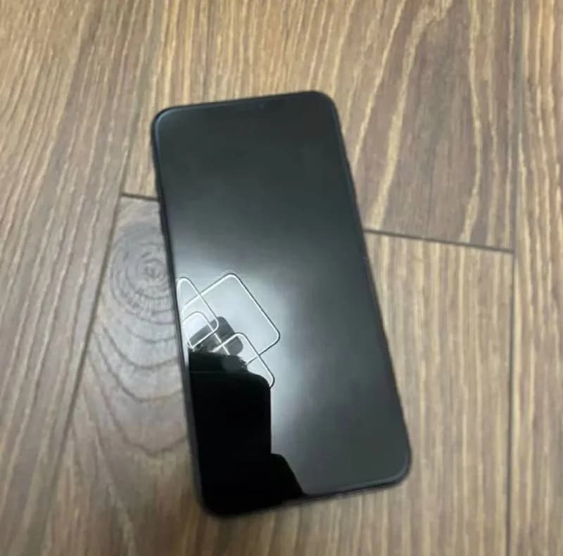 iPhone XS Max — Тбилиси — 720 ₾