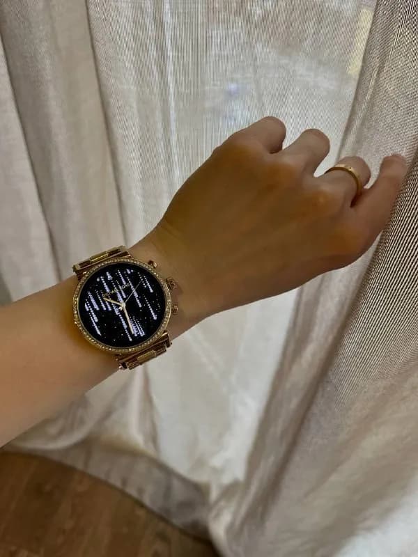 Смарт часы Michael Kors — Тбилиси — 600 ₾