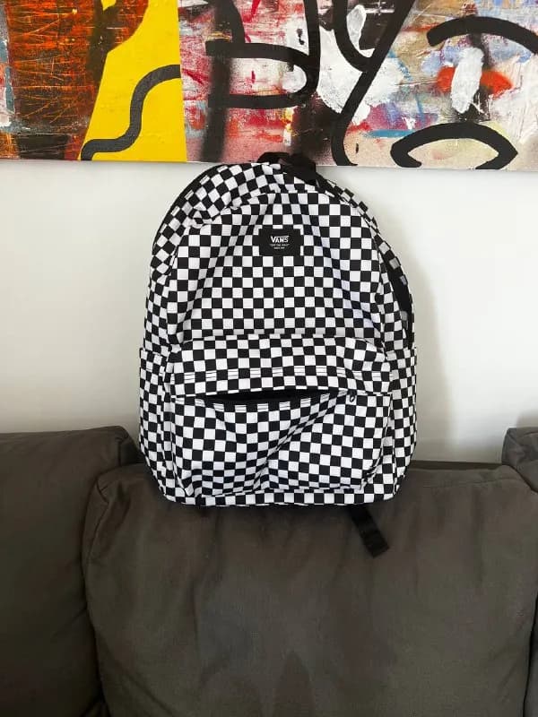 Vans. Новый. Слишком большой для меня оказался. — Тбилиси — 45 $