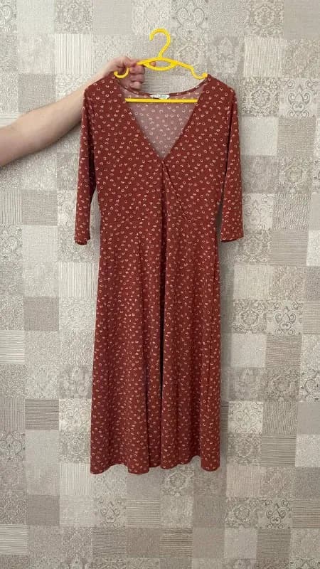 sela в размере L — Тбилиси — 15 ₾