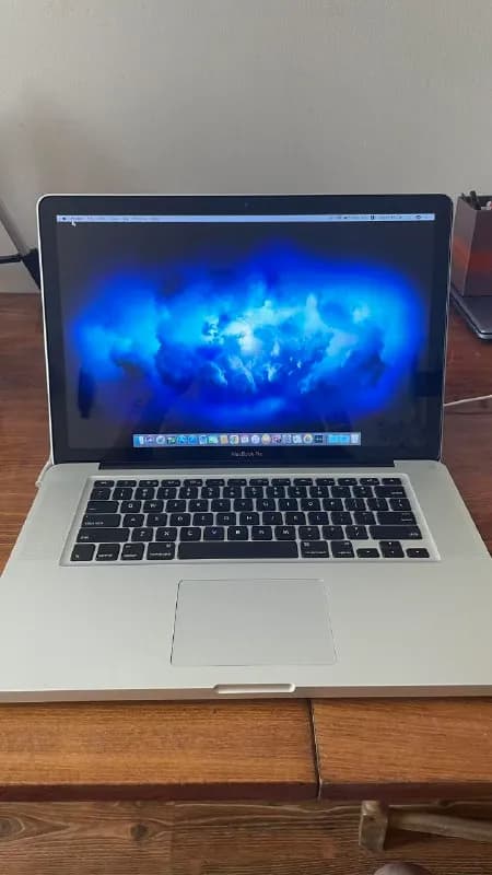 Apple MacBook Pro 15 Early 2011 15-inch, Intel Core i7 2,4 ГГц, RAM 16 ГБ 1600MHz, DDR3, Ssd 512 ГБ — Тбилиси — 950 ₾