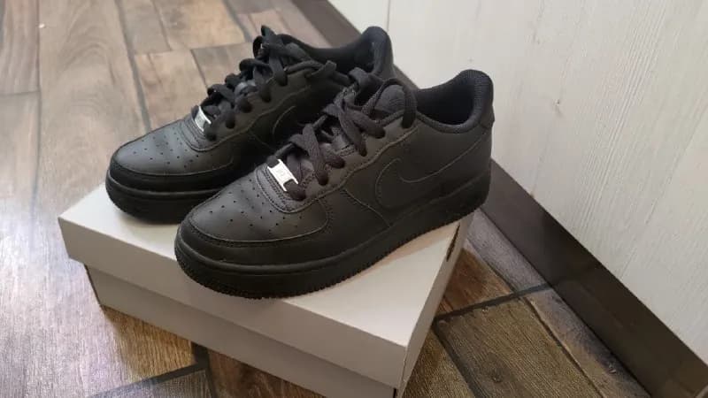 Nike Air Force 1 Limited Edition, Куплены в ТРЦ Галерея, с коробкой и чеком. Использовались редко, б — Тбилиси — 100 ₾
