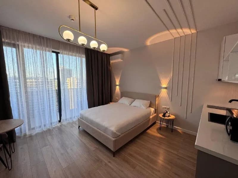 Steps на Новом Бульваре — Батуми — 400 $