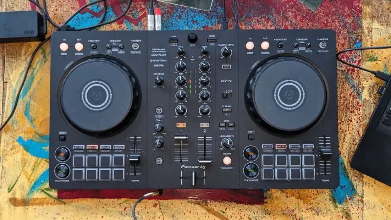 Контроллер Pioneer DDJ-FLX4 — Тбилиси — 900 ₾