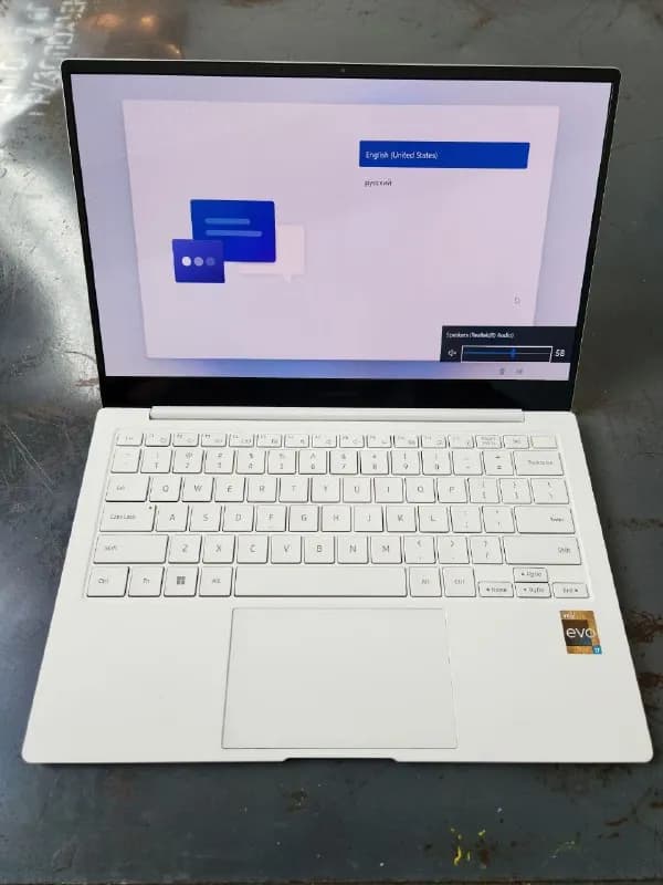 Samsung galaxy book 2 pro 8/512 gb 13.3 — Тбилиси — 700 $