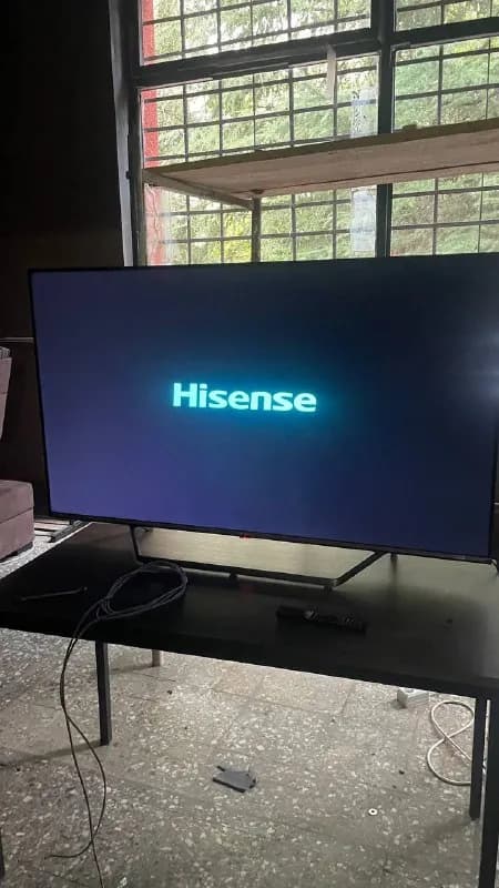TV Hisense 55U7QF 55» 1300 лари — Тбилиси — 1 300 ₾
