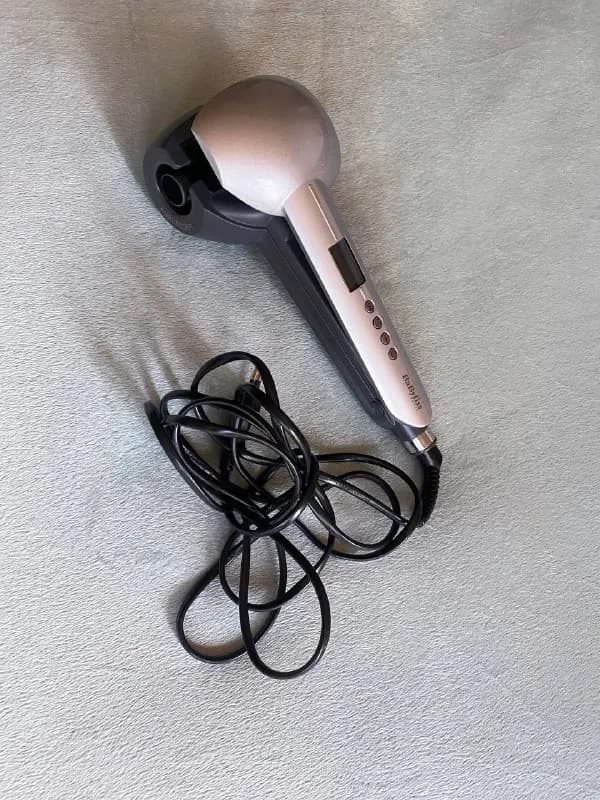 1) Babyliss Curl Secret Optimum C1600E. Автоматически втягивает прядь и создает упругий локон за нес — Тбилиси — 449 ₾