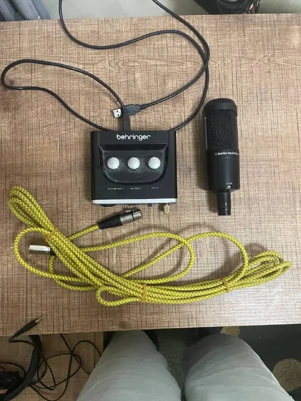 Audio-Technica AT2050 — профессиональный конденсаторный микрофон с тремя диаграммами направленности — Батуми — 600 ₾