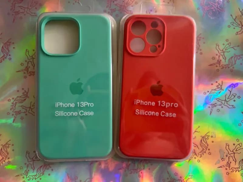 Case alcantara на 13pro новые, не использовала — Тбилиси