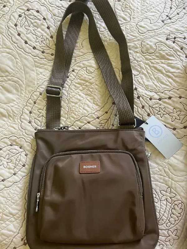 Bogner сумка, новая, куплена в Австрий, цена 200 gel — Тбилиси — 200 ₾