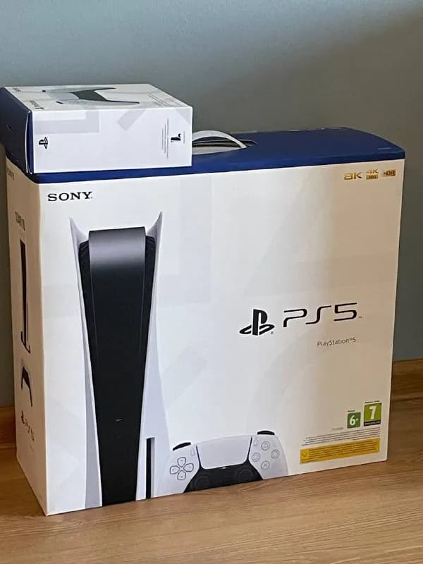 PS5 дисковая версия, с дополнительным джойстиком. 1150лари. Состояние идеальное. Покупали здесь. В и — Тбилиси — 1 150 ₾