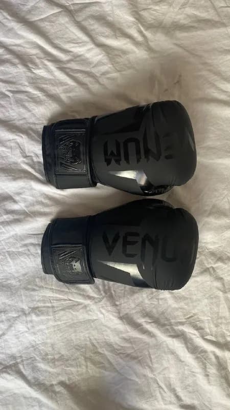 Venum. — Тбилиси — 65 ₾