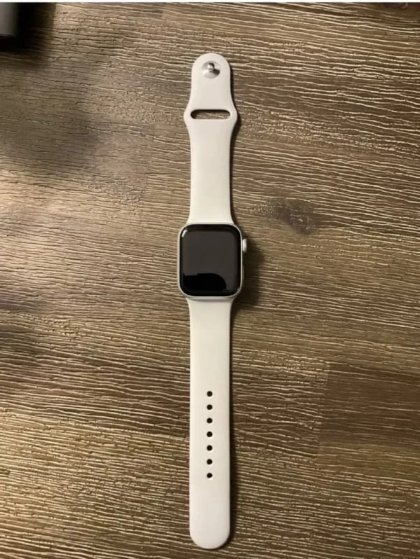 Apple watch se [телефон] mm совсем — Тбилиси — 700 ₾