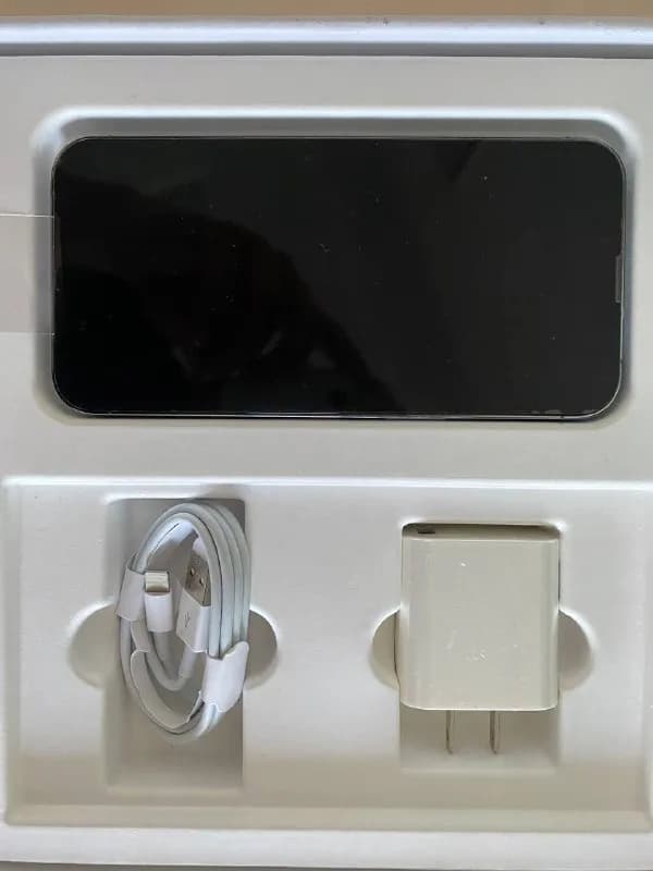 iPhone 13pro — Тбилиси — 2 250 ₾
