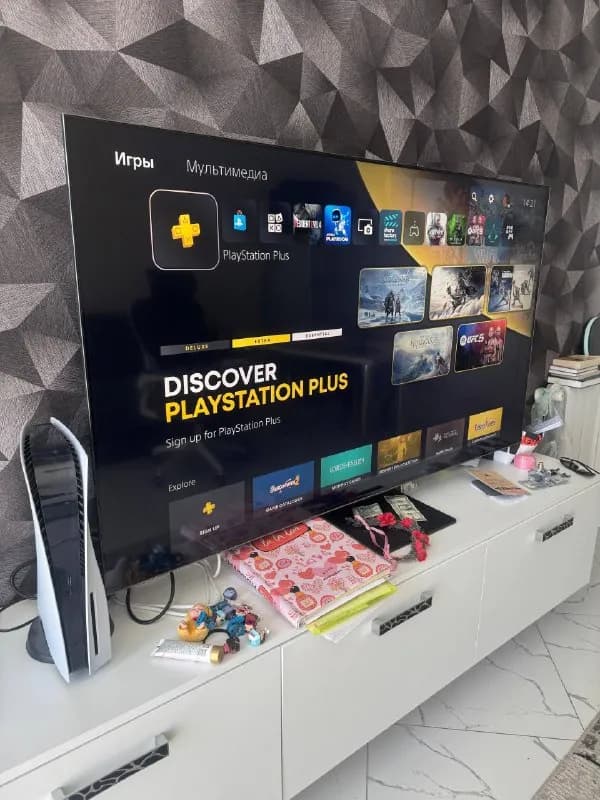65" Mini-LED + PS5 + GoW — Батуми — 1 950 ₾