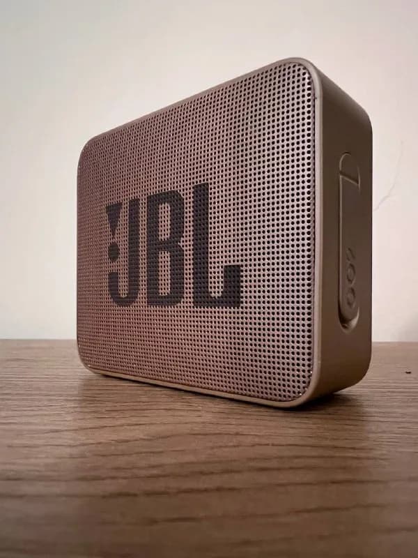 1-3.Колонка JBL GO2 champagne gold — Тбилиси — 90 ₾