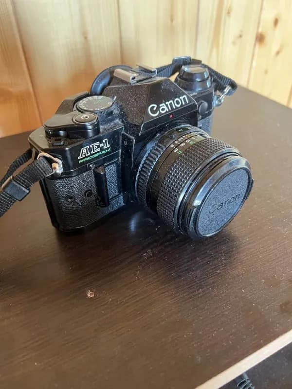 Canon AE — 1 Program в прекрасном состоянии + 2 линзы. — Тбилиси — 600 ₾