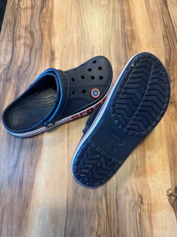 Crocs, как новые, не подошел размер 43-44 — Батуми — 4 480 ₾