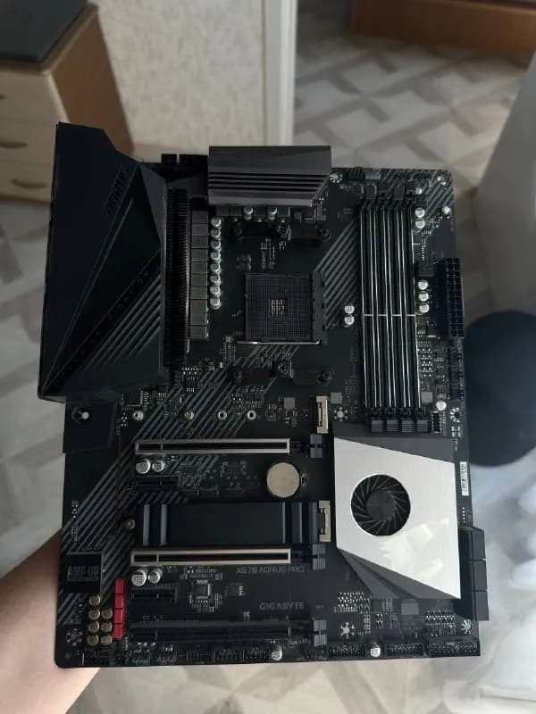Gigabyte X570 AORUS PRO — Батуми — 370 ₾
