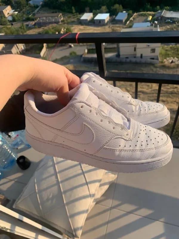 Белые Nike, размер 38.5 — Тбилиси — 150 ₾
