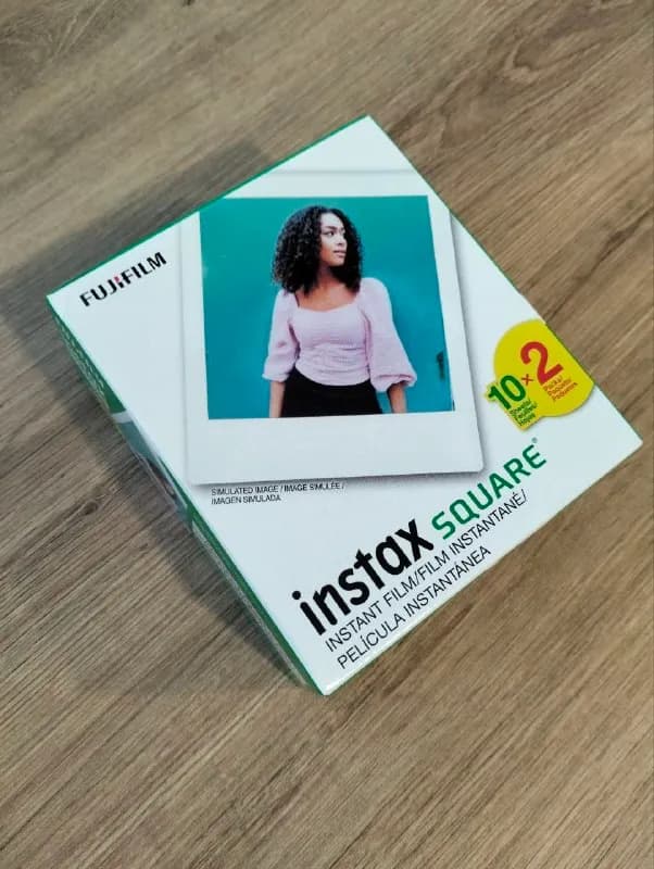 Fujifilm Instax Square. — Тбилиси — 80 ₾