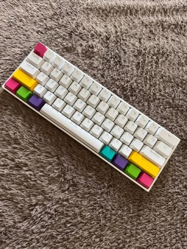 1)Клавиатура Anne Pro 2 — Тбилиси — 50 ₾