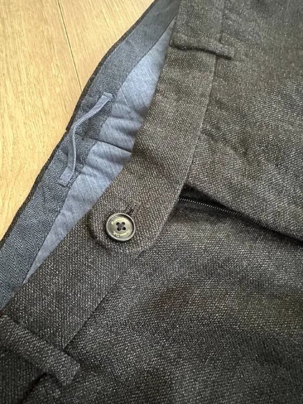 Massimo Dutti — Тбилиси — 45 ₾