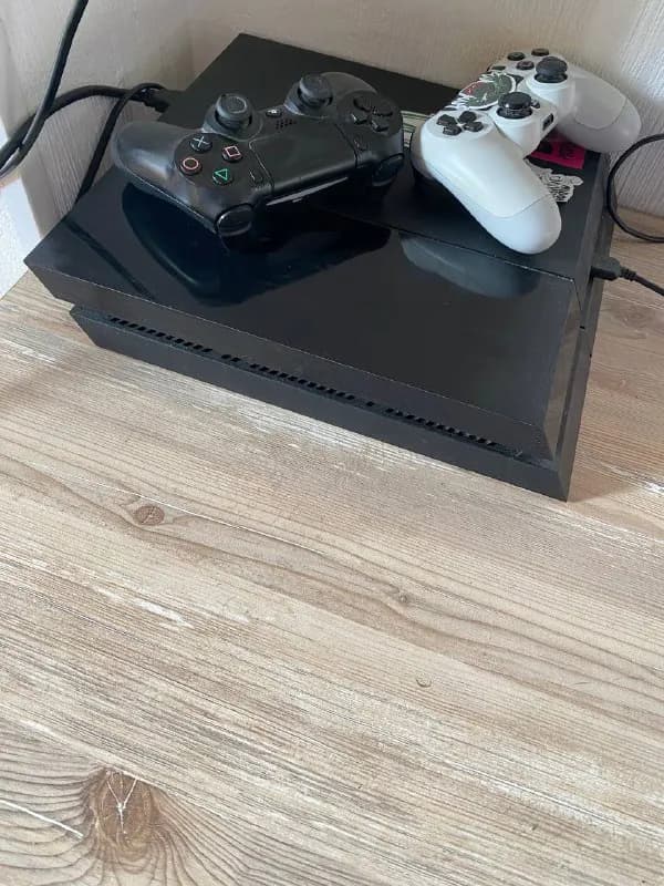 Sony PlayStation 4 (PS4) — Тбилиси — 500 ₾