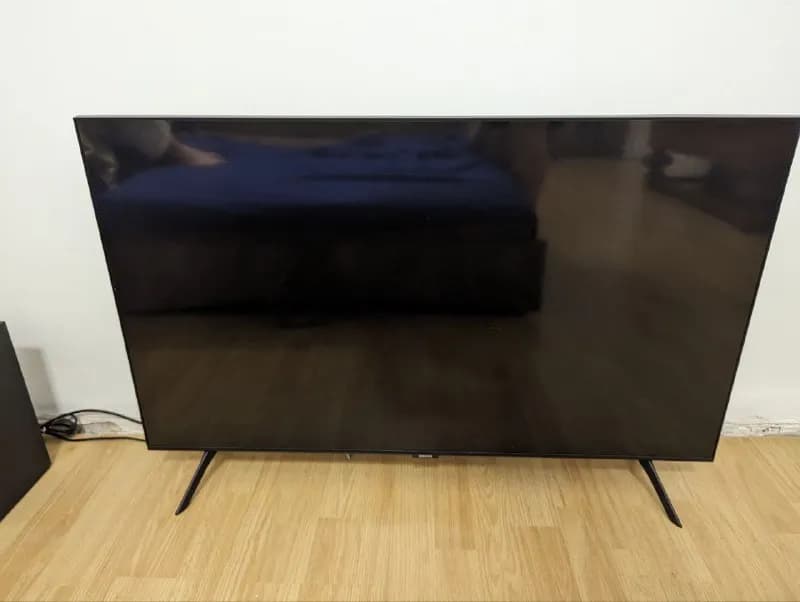 SAMSUNG Q60T 4K, HDR, 42 дюйма. В идеальном состоянии. Покупал год назад. — Тбилиси — 400 ₾