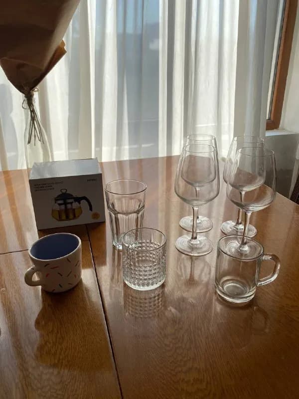 ikea большой, стакан ikea для виски — все по 5 лари — Тбилиси — 5 ₾