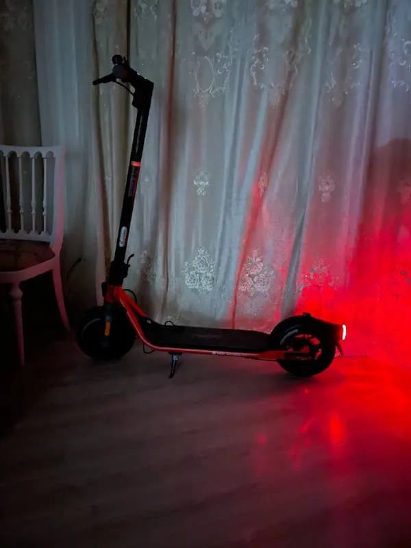 Ninebot d18u. В идеальном состоянии, с коробкой и гарантии. — Тбилиси — 700 ₾