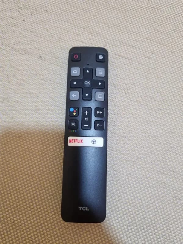 TCL 40S6500 (40», 102 см). Полный комплект: гарантия, чек, коробка. Использовался мало. — Тбилиси — 480 ₾