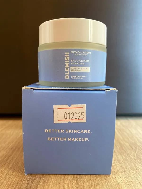 1. Крем-гель с салициловой кислотой и цинком Revolution Skincare Purifying Gel Cream, 50 мл практиче — Тбилиси — 25 ₾