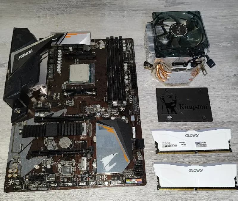 Ryzen 5600G + кулер+нераспечатанный шприц термопасты — Тбилиси — 850 ₾