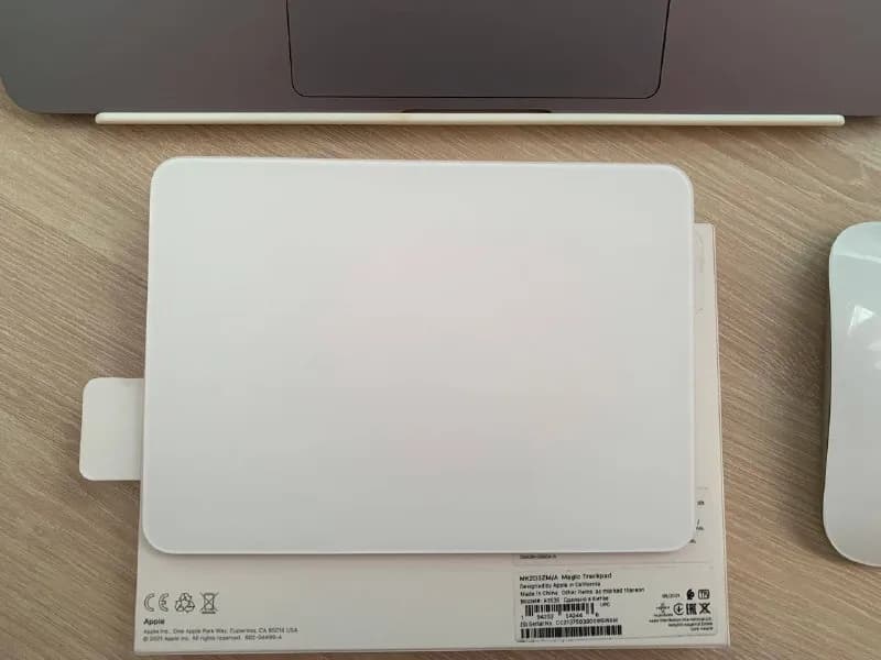 Apple Magic Trackpad 2 MK2D3ZM/A, состояние нового, без дефектов. Мышь оказалась комфортнее. 250 лар — Тбилиси — 250 ₾