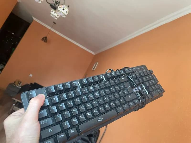 39,99 лар клавиатура sven kb-g9100 механическая — Тбилиси — 40 ₾