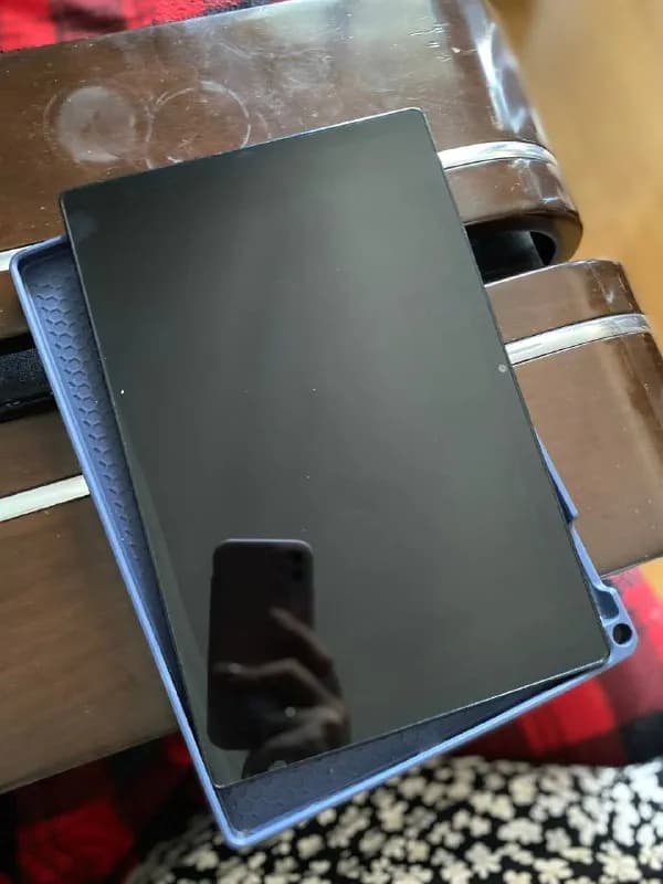 samsung galaxy tab a8, планшет, в идеальном состоянии, в использовании пять месяцев. К нему куплен ч — Тбилиси — 390 ₾
