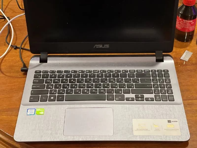 ASUS x507u i5 7th gen 4GB RAM SSD 120 MX110 — Тбилиси — 800 ₾