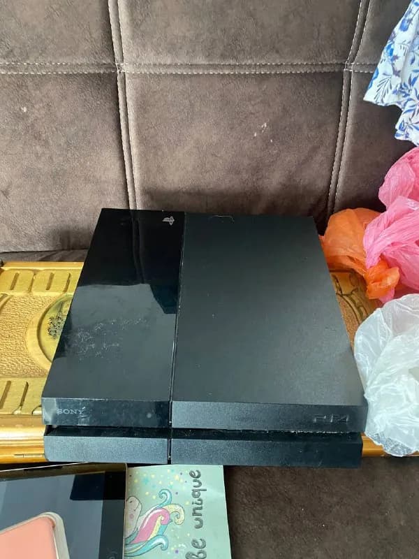 Ps 4 можно играть в любые игры скаченные с интернета, взломанная версия цена 450Gel в комплекте 2 ге — Тбилиси — 450 ₾