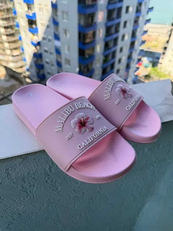 Новые шлепки размер 37 — Батуми — 30 ₾