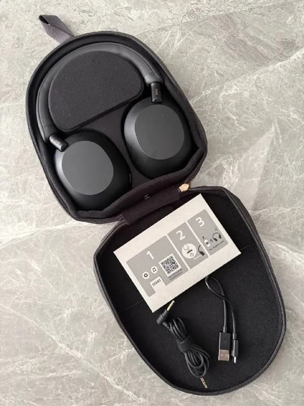 SONY WH-1000XM5 — Батуми — 5 550 ₾