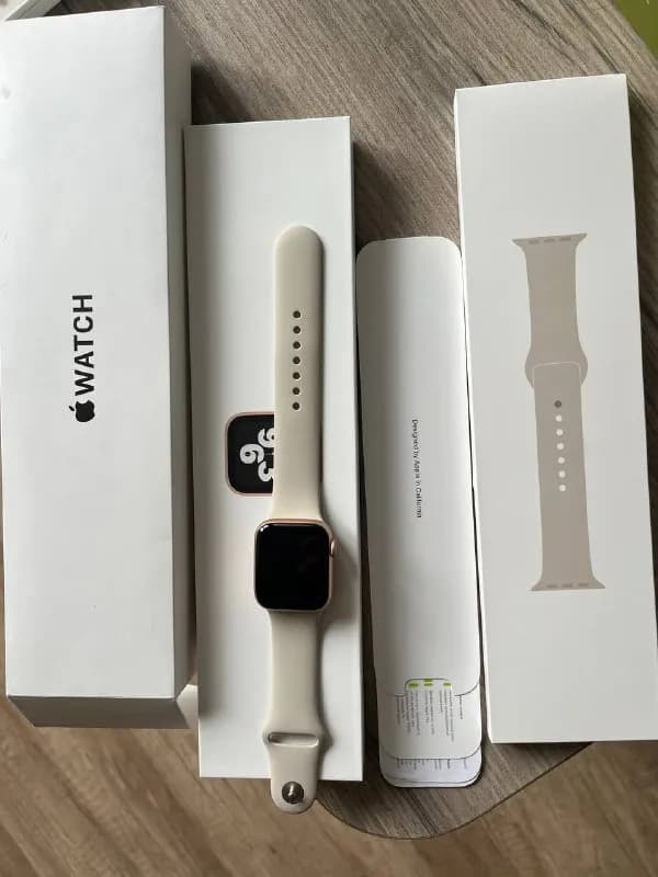 Apple Watch SE 40 mm — Тбилиси — 350 ₾