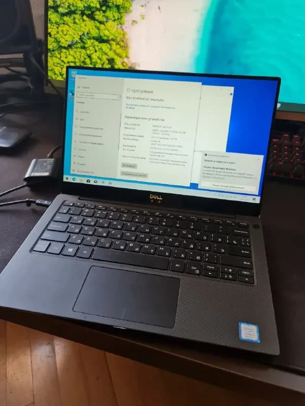 DELL XPS 13: i7-8550U, 8Gb RAM, 256Gb SSD. — Тбилиси — 1 000 ₾