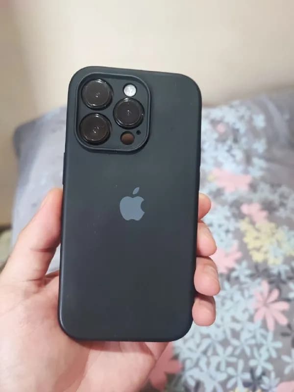 iPhone 14 pro. — Батуми — 500 $